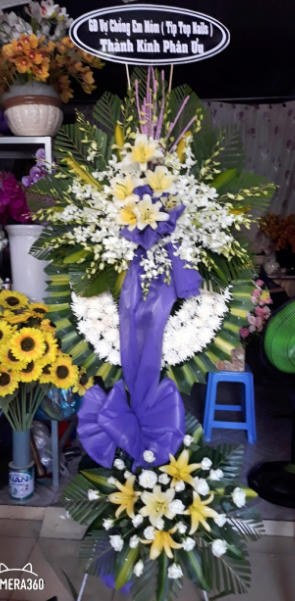 HV113 - Kệ hoa viếng tang lễ