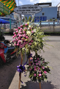 HV116 - Kệ hoa viếng tang lễ