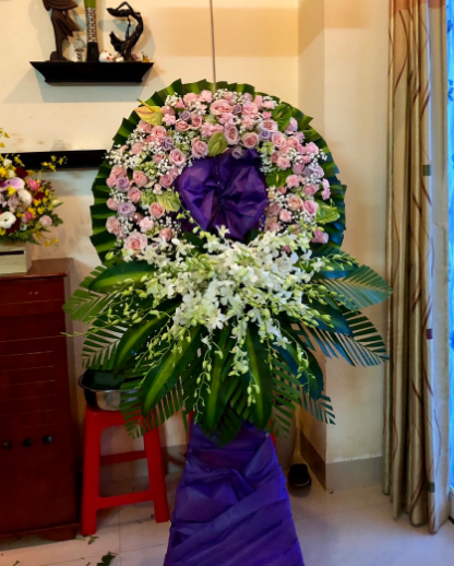 HV122 - Kệ hoa viếng tang lễ