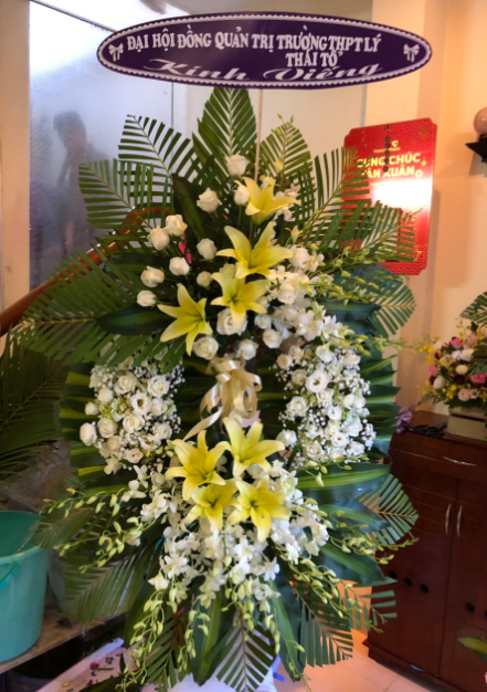 HV127 - Kệ hoa viếng tang lễ