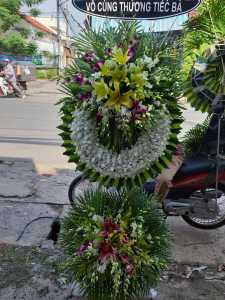 HV97 - Kệ hoa viếng tang lễ