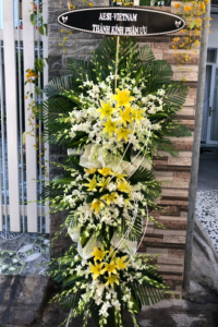 HV103 - Kệ hoa viếng tang lễ