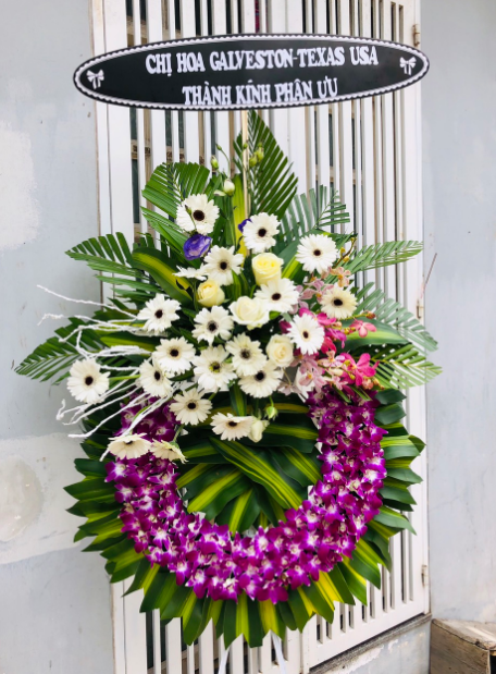 HV105 - Kệ hoa viếng tang lễ